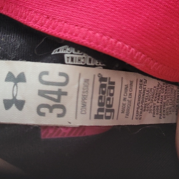 Under armour sports bra - Picture 3 of 3